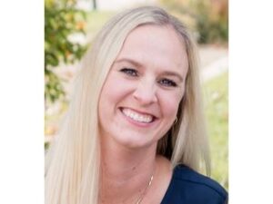 Jenalee Elle is a Former Student and Dental Hygiene Instructor at Carrington College, Boise!