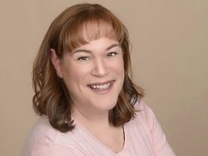 Veterinary Technology Grad, Laura Simmons, Followed Her Dreams