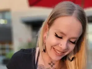 Three’s the Charm: Rhiann Swanson, Veterinary Assisting Grad, Puts Passion into Her Studies and Earns a Certificate for the Very First Time