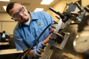 Maintenance Technician Guide: Turn Machinery Into a Career